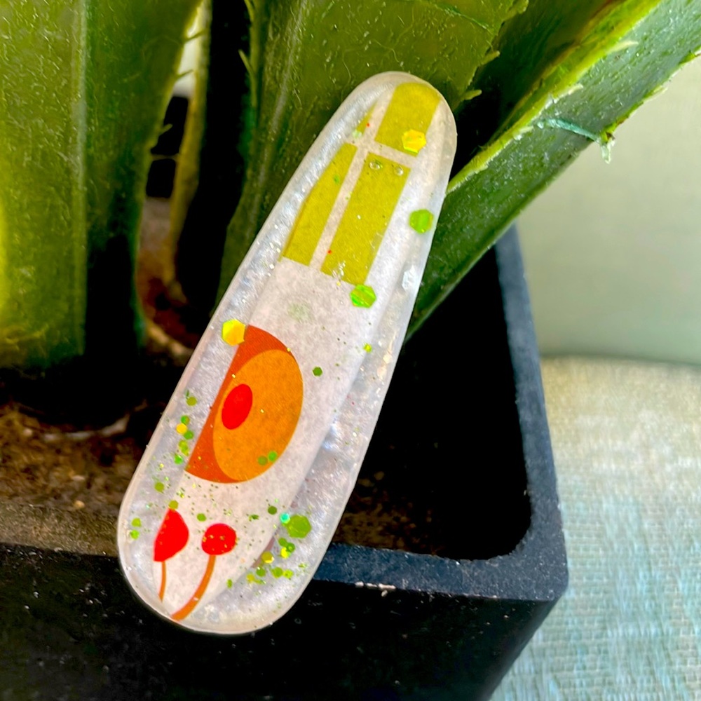 Handmade Festive Holiday French Barrett White Rudolph Strip Oval
